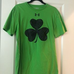 UA Clover T-shirt- Med